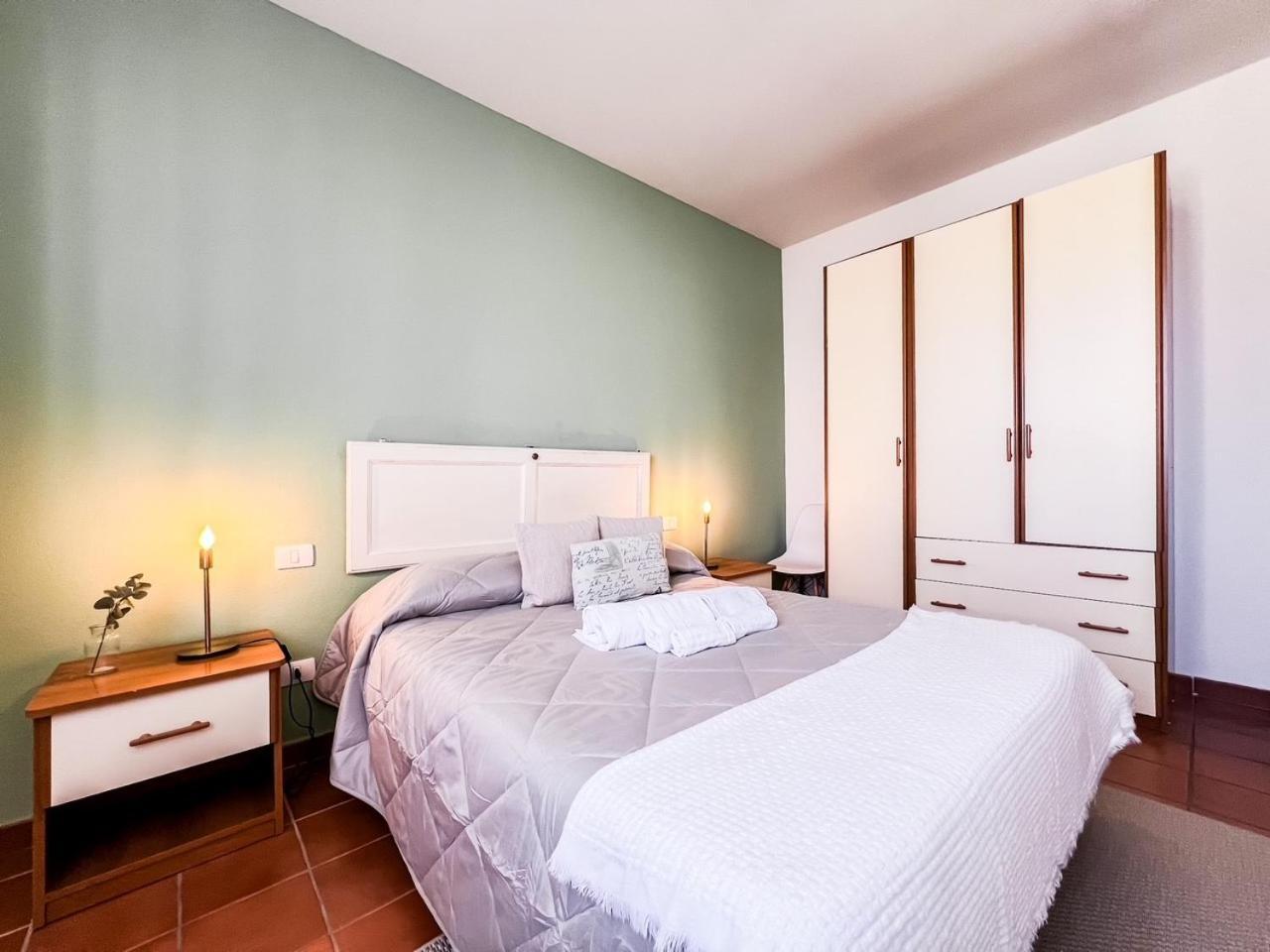 Monte Nero 9A Apartman Olbia Kültér fotó